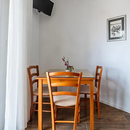 Appartement Josip Ii *