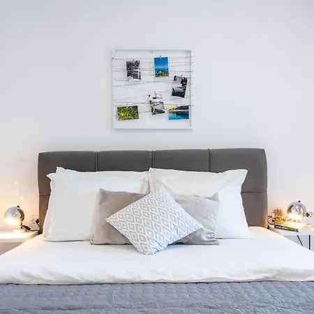 Josip Ii Appartement *