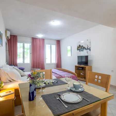 Josip Ii Appartement