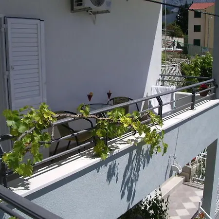 Josip Ii Appartement Baška Voda
